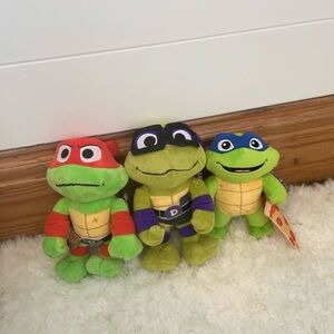 Teenage Mutant Ninja Turtles 8 Inch Soft Dolls 3 Pack